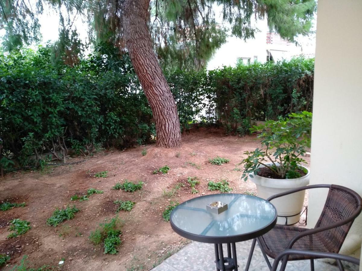 Amazing Apartment Pallini - Near Airport & Metro Exterior photo